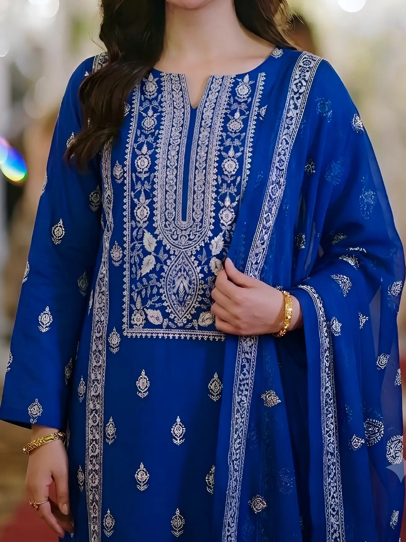 3PC PURE LAWN HEAVY. EMBROIDERED
